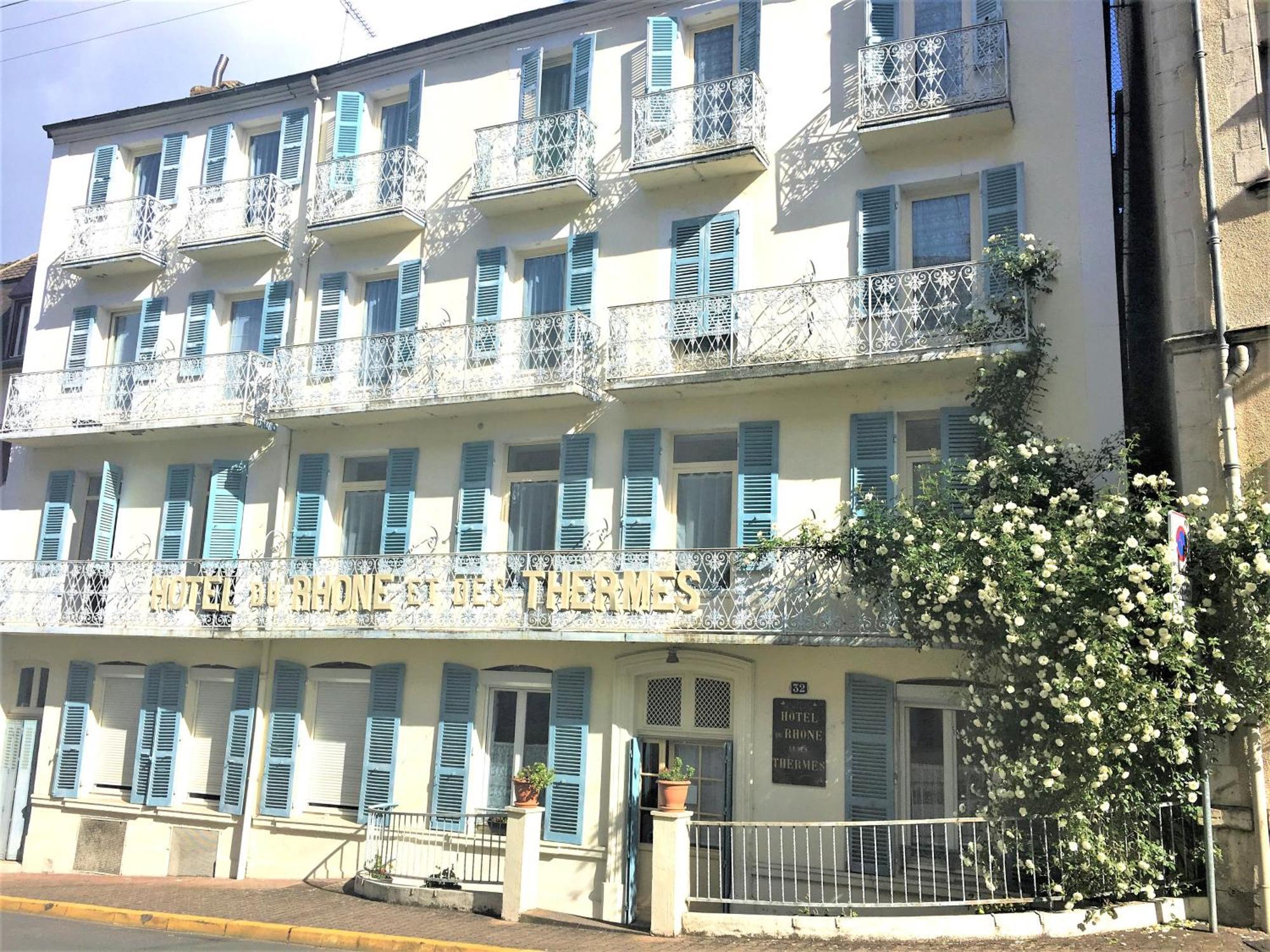 Residence Du Rhone Et Des Thermes Neris les Bains Bagian luar foto